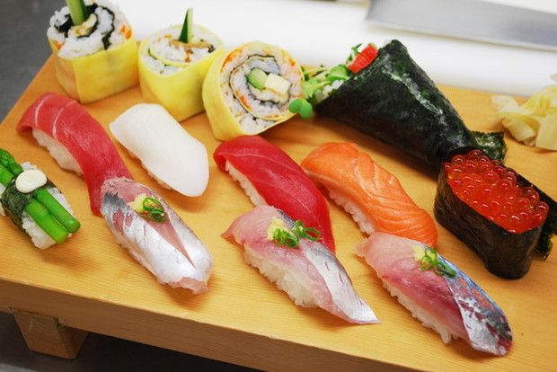 寿司 誰でも プロ級 握り寿司が作れる すしざんまい の 職人体験 が超充実していた 1 4 うまい肉