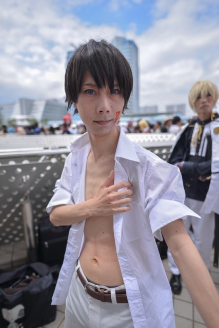 C90 肉体美に酔いしれる コミケ90 会場を盛り上げたイケメンコスプレイヤーbest 刀剣乱舞 坂本ですが ドラゴンボールほか 1 3 Medery