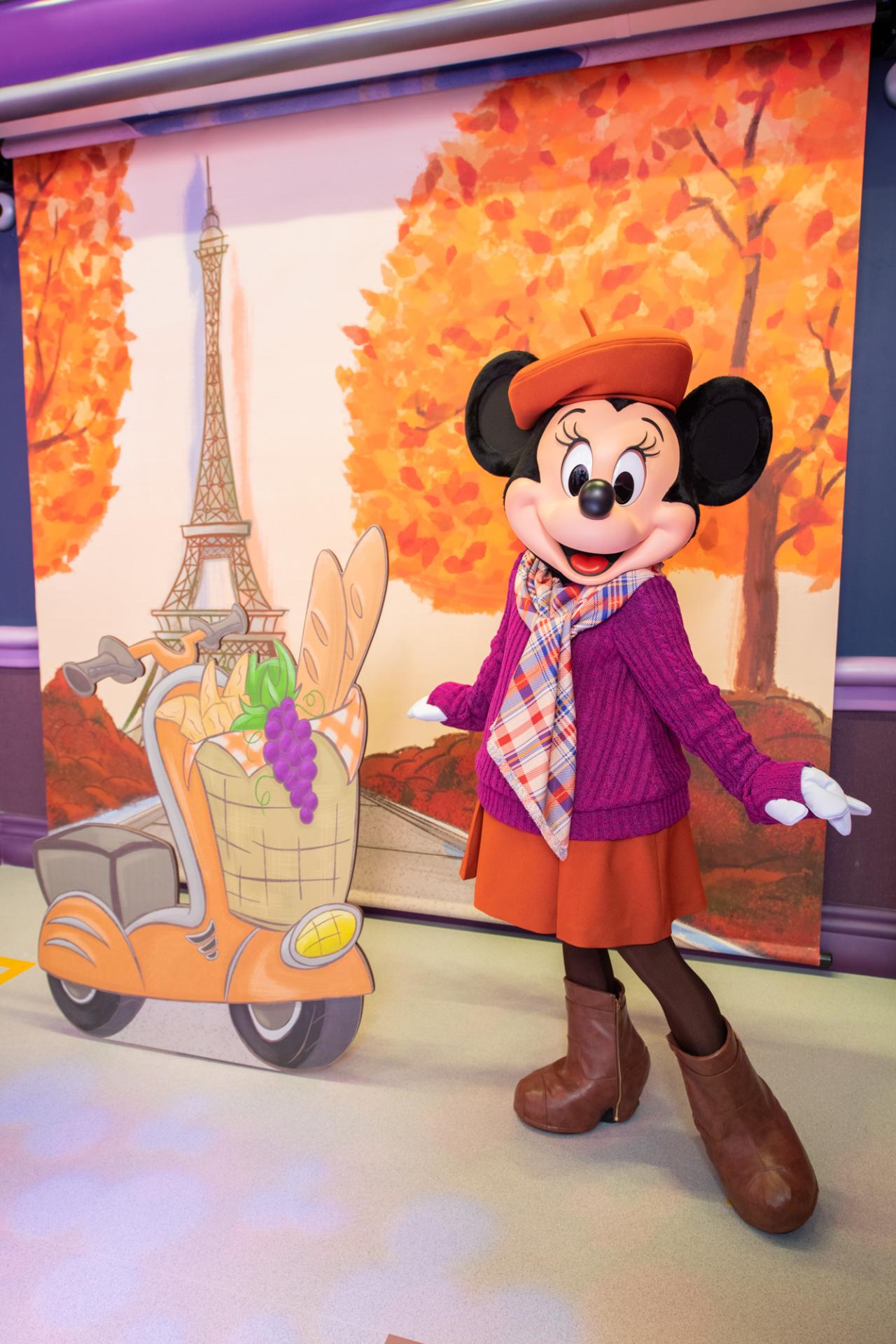 TDL初のミニーとのグリーティング施設「ミニーのスタイルスタジオ」季節ごとのファッションでゲストをお出迎え（写真 1