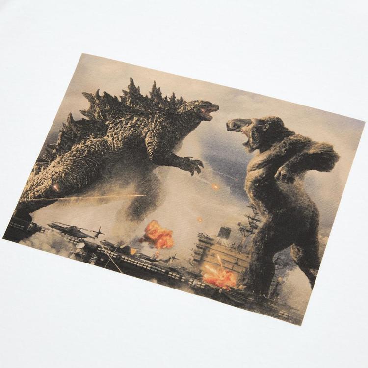 ユニクロut ゴジラ 歴代シーンがtシャツに 映画 ゴジラvsコング 公開記念コラボ 写真 2 28 Medery Character S