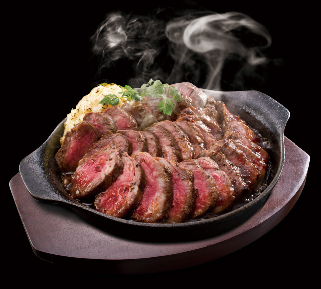 肉好きに朗報 土間土間で 熟成赤身のステーキ が290円から食べられる うまい肉