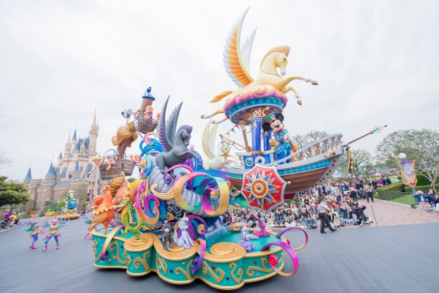 Tdl35周年新パレード ドリーミング アップ 人気の秘密を音楽面から徹底分析 隠されたディズニー名曲の数々も 2 3 ディズニー特集 ウレぴあ総研