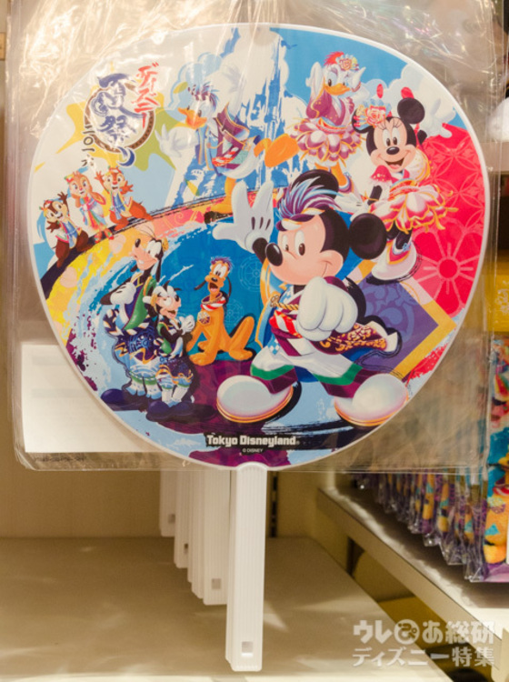 Tdl ディズニー夏祭り 16スペシャルグッズ お買い物ガイド 店内フォトギャラリー 写真78枚 写真 30 78 ディズニー特集 ウレぴあ総研