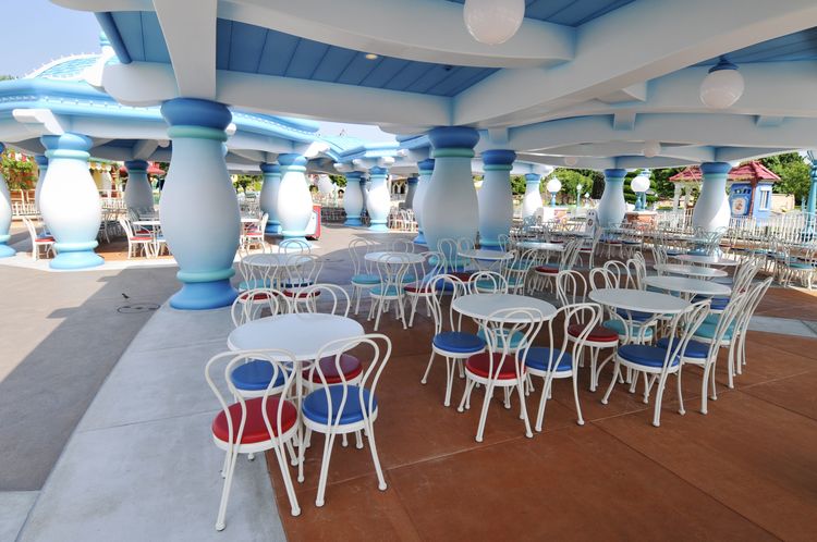 Tdl ミッキー型ピザが大人気 ヒューイ デューイ ルーイのグッドタイム カフェ 写真 9 15 ディズニー特集 ウレぴあ総研