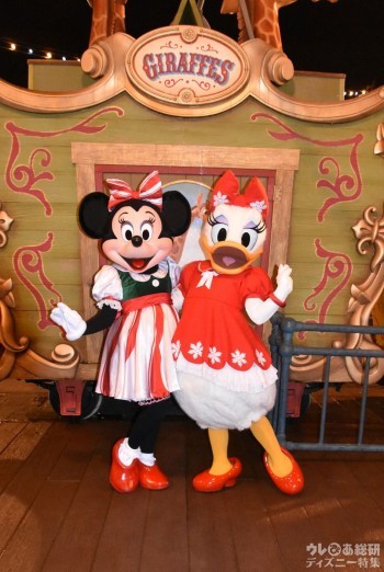 海外ディズニー 本場の超豪華クリスマスイベント大特集 限定ショー パレード グリーティング徹底ガイド 3 4 ディズニー特集 ウレぴあ総研