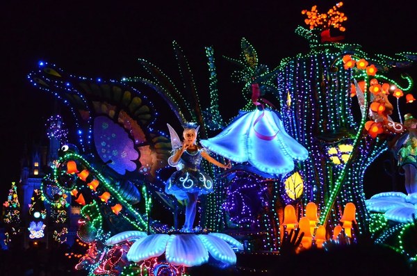 Tdr 炎天下の お盆ディズニー 快適に楽しむための暑さ 混雑対策まとめ 2 3 ディズニー特集 ウレぴあ総研