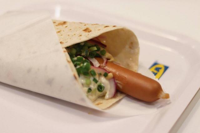 Ikea イケア原宿店 限定 格安ランチにおすすめ ツンブロード を食べてみた 1 3 うまいめし