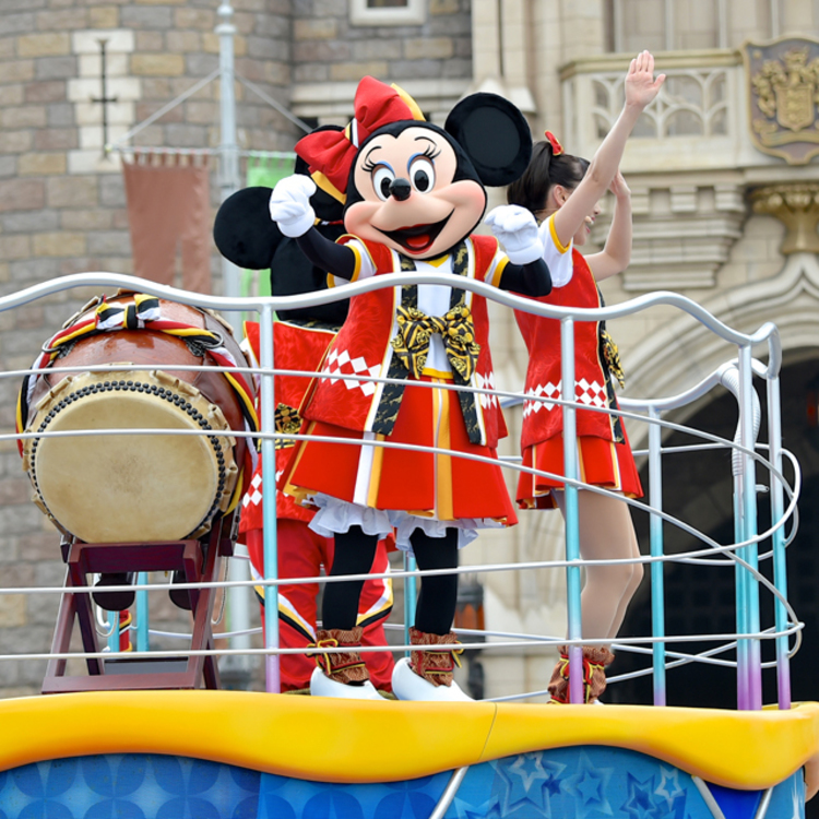 厳選写真30枚 Tdl おんどこどん ミッキーマウスたちフォトギャラリー ディズニー夏祭り15 写真 22 30 ディズニー特集 ウレぴあ総研