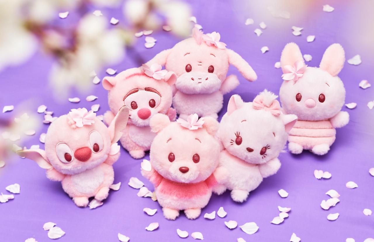 ディズニー】春の「桜色グッズ」が可愛すぎる！マニア必見の“レアな