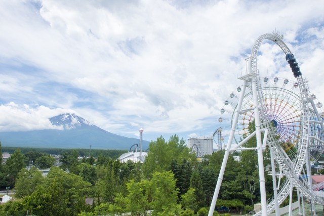 新絶叫コースター ド ドドンパ がヤバすぎた ロケットを超える加速 ギネス級ループ 富士急ハイランド 2 2 ヤバチケ