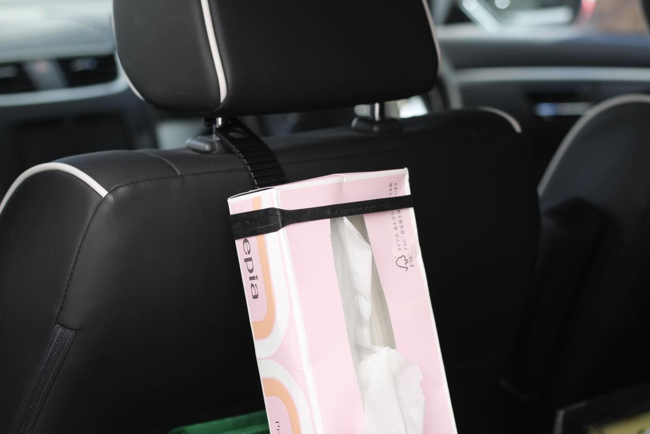 ダイソー 買ってよかった 100円ドライブグッズ 5選 あるあるな 車内の不便 も解決 2 2 ハピママ