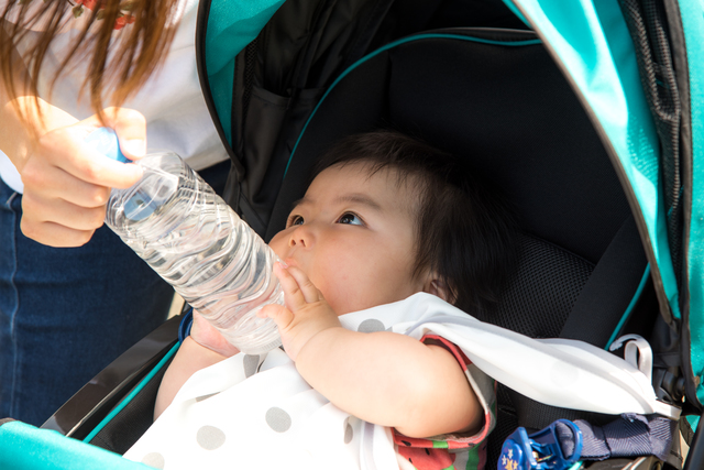 乳幼児の熱中症 小児科医が教える危険なサイン６つ 予防策 1 2 ハピママ