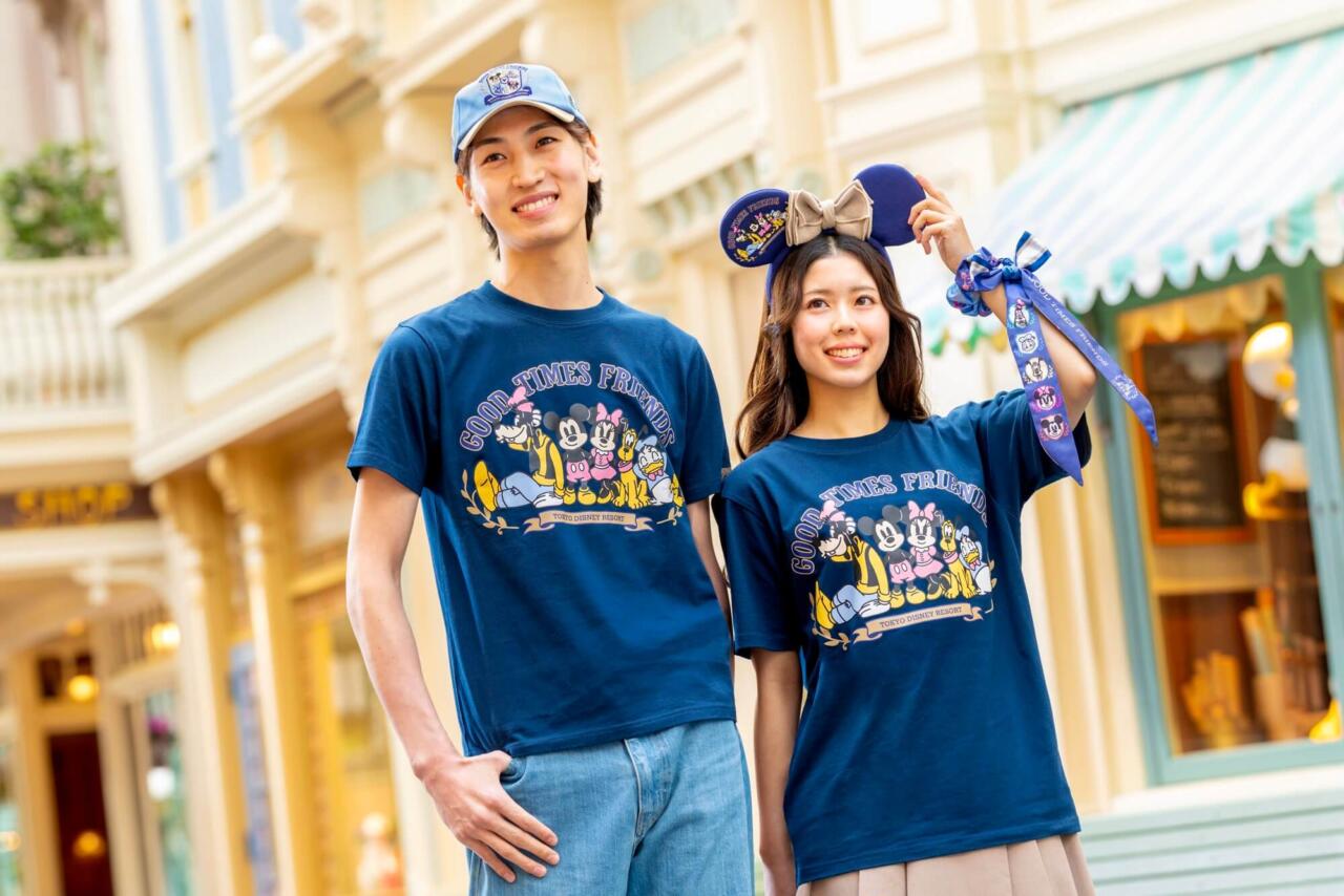 O*G様 G ディズニー　ミッキースヌーピーシモンズ　Tシャツキッズまとめ売り6 東京ディズニーリゾート】ミッキーたちの新グッズ解禁！激かわバッグ